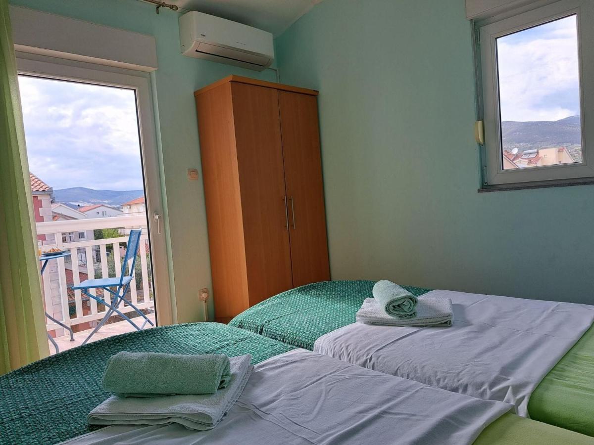 Kaštela Nice Small Apartment With A Sea View מראה חיצוני תמונה